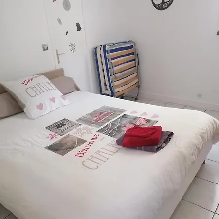 Apartment Le Petit -appartement Proche De La Vieille , Du Centre Et Du Tram- Petit Dejeuner Offert Le Mans