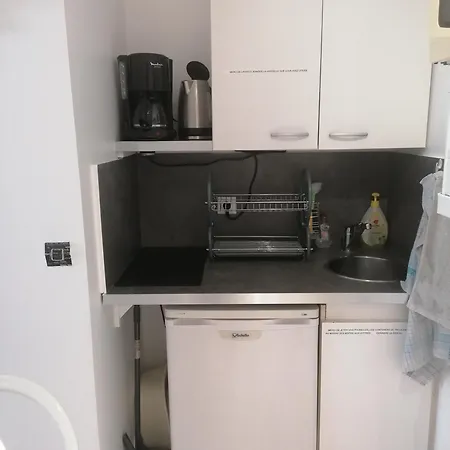 Le Petit -appartement Proche De La Vieille , Du Centre Et Du Tram- Petit Dejeuner Offert Lejlighed Le Mans