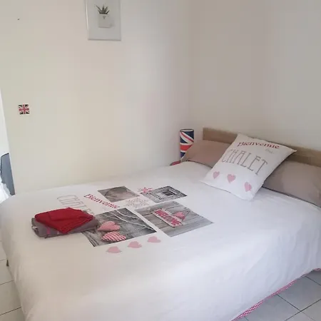 Lejlighed Le Petit -appartement Proche De La Vieille , Du Centre Et Du Tram- Petit Dejeuner Offert Le Mans