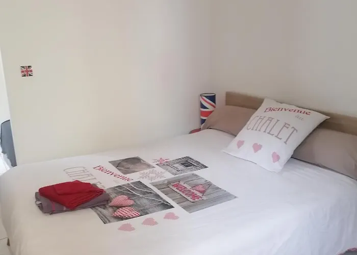 Lejlighed Le Petit -appartement Proche De La Vieille , Du Centre Et Du Tram- Petit Dejeuner Offert Le Mans