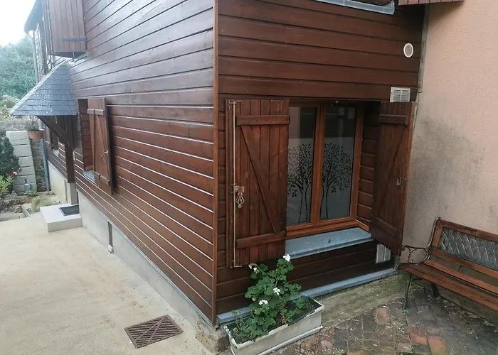 Le Petit -appartement Proche De La Vieille , Du Centre Et Du Tram- Petit Dejeuner Offert Le Mans